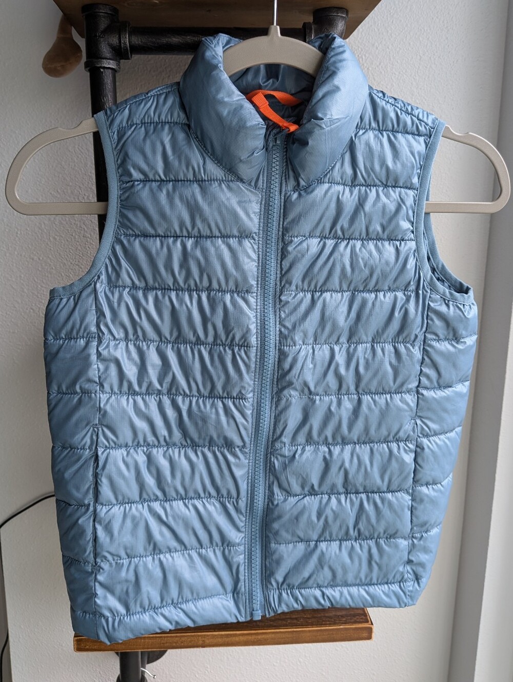 Primary Kids Lightweight Puffer Vest Slate Blue Rainbow Stripe Size 6-7